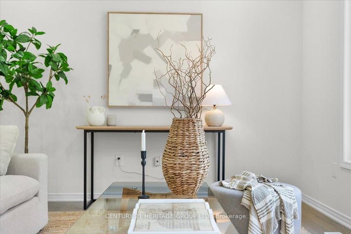 Photo 9 at 157 Cactus Crescent, Stoney Creek Mountain, Hamilton