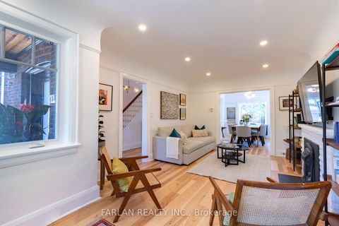 Photo 4 at 133 Deforest Road, Swansea, Toronto