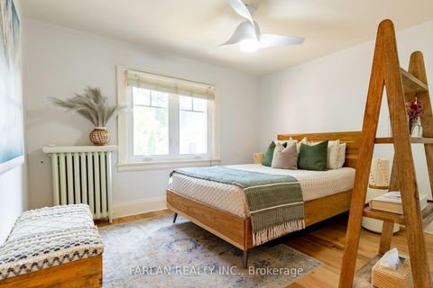 Photo 19 at 133 Deforest Road, Swansea, Toronto