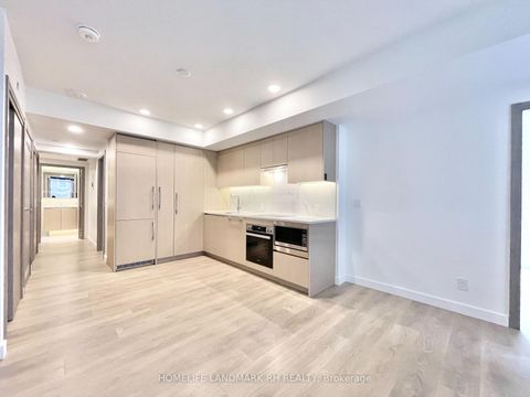 Photo 1 at 706 - 38 Widmer Street, Waterfront Communities C1, Toronto