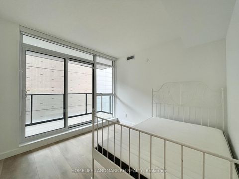 Photo 7 at 706 - 38 Widmer Street, Waterfront Communities C1, Toronto
