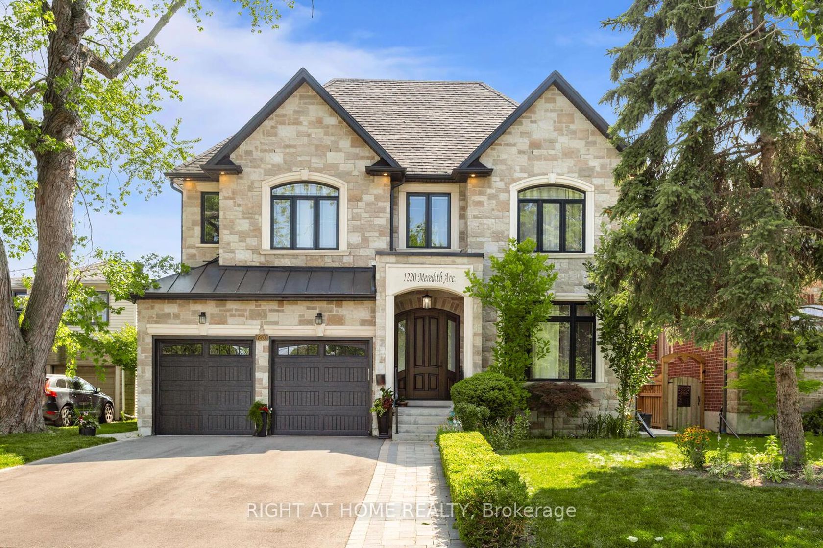 1220 Meredith Avenue, Lakeview, Mississauga 