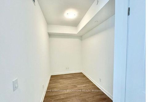 Photo 3 at 933 - 543 Richmond Street W, Waterfront Communities C1, Toronto