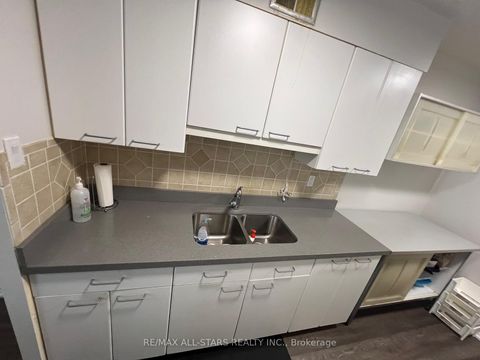 Photo 14 at 310 - 100 Prudential Drive, Dorset Park, Toronto