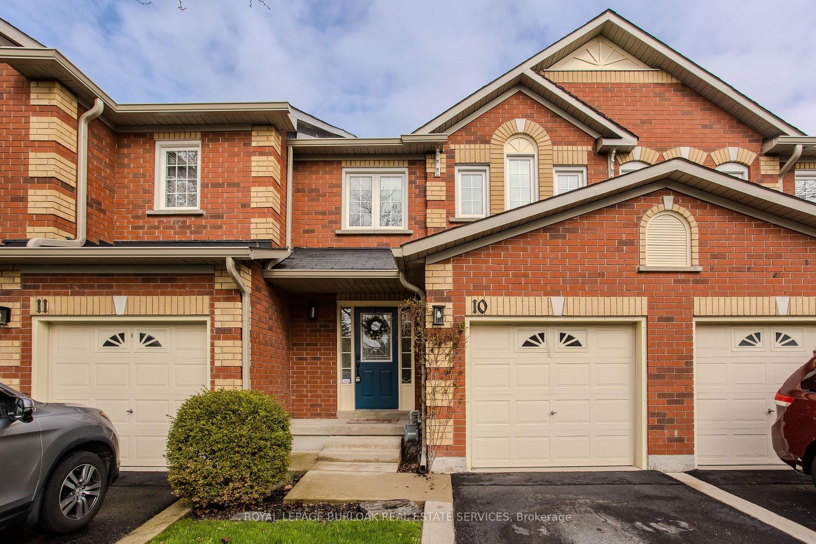 10 - 2022 Atkinson Drive, Rose, Burlington 