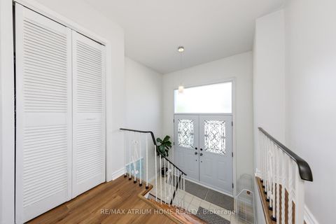 Photo 6 at 37 Warfield Drive, Pleasant View, Toronto