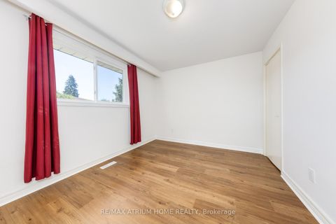Photo 21 at 37 Warfield Drive, Pleasant View, Toronto