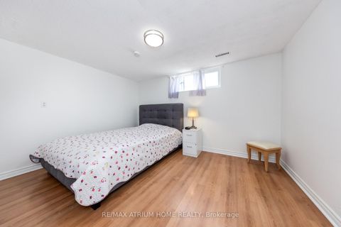 Photo 35 at 37 Warfield Drive, Pleasant View, Toronto