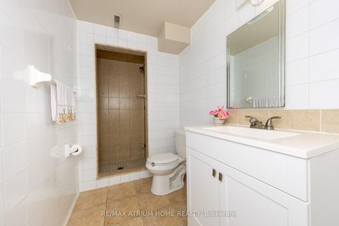 Photo 38 at 37 Warfield Drive, Pleasant View, Toronto