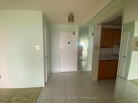 Photo 4 at PH7 - 55 Huntingdale Boulevard, L'Amoreaux, Toronto