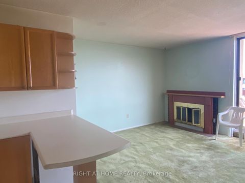 Photo 10 at PH7 - 55 Huntingdale Boulevard, L'Amoreaux, Toronto