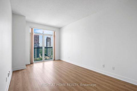 Photo 7 at 3302 - 120 Homewood Avenue, North St. James Town, Toronto