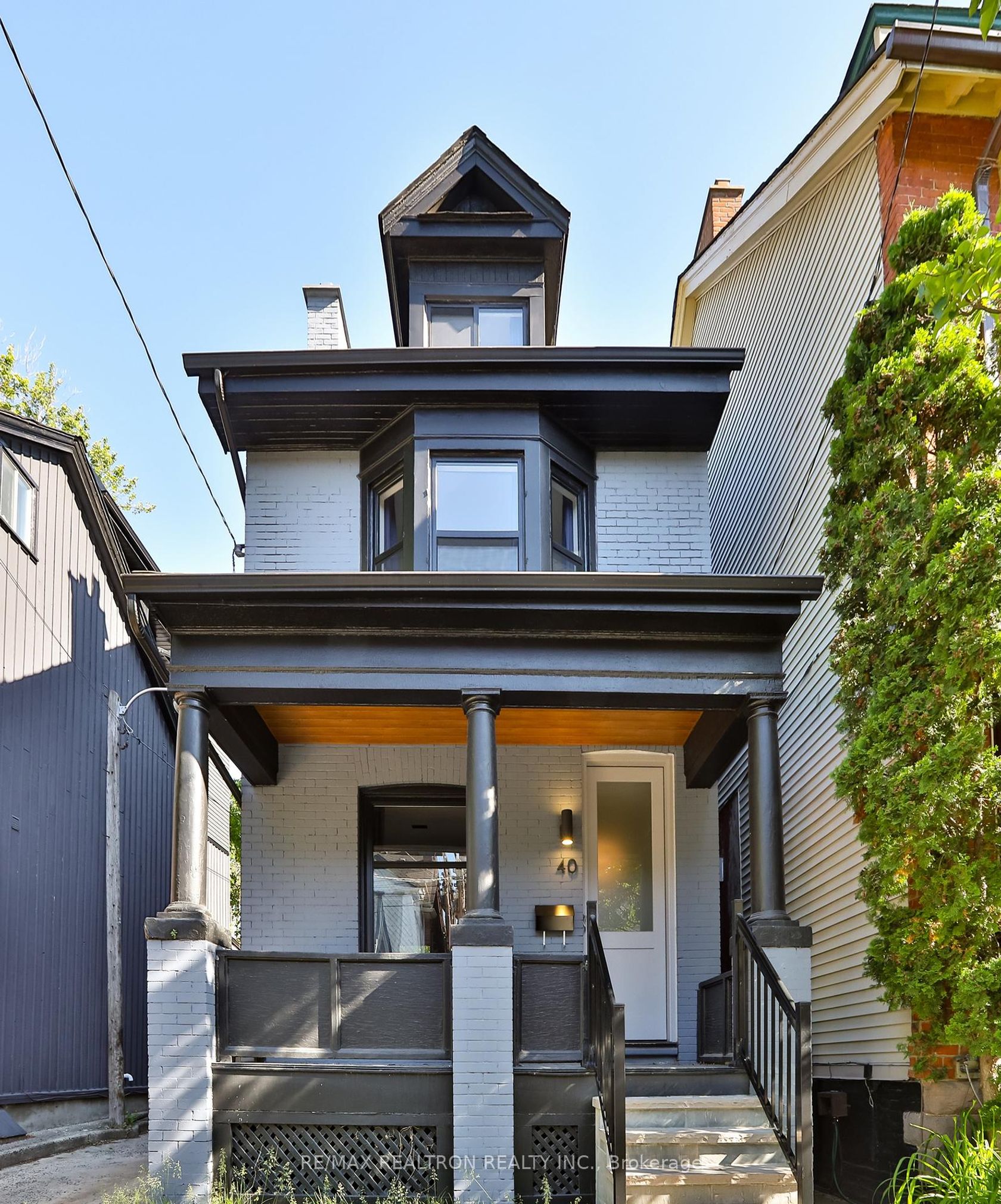 40 Salisbury Avenue, South St. James Town, Toronto 