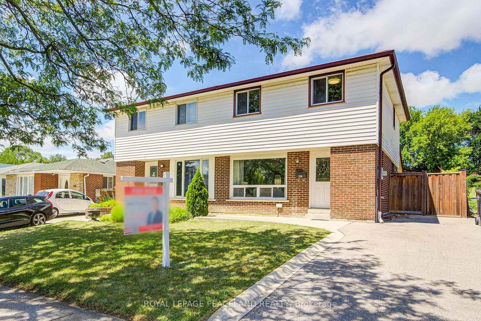 718 Eaglemount Crescent, Erindale, Mississauga 