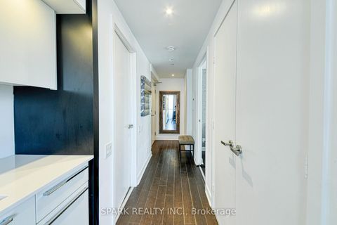 Photo 7 at 2405 - 15 Grenville Street, Bay Street Corridor, Toronto