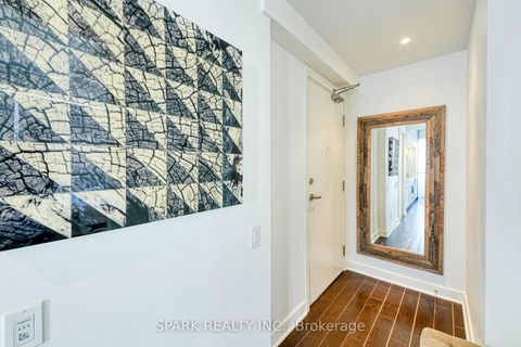 Photo 8 at 2405 - 15 Grenville Street, Bay Street Corridor, Toronto