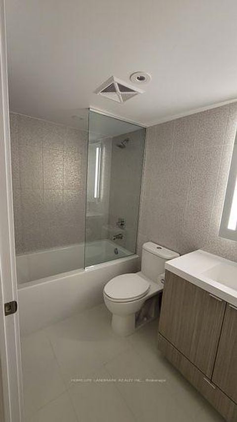 Photo 14 at 903 - 575 Bloor Street E, North St. James Town, Toronto