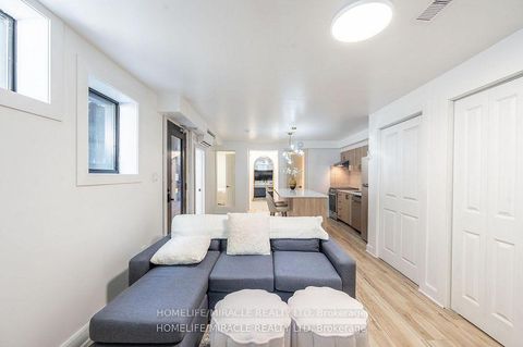Photo 15 at 1 Givins Street, Bellwoods, Toronto
