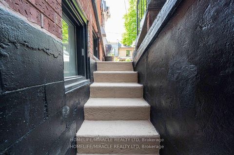 Photo 26 at 1 Givins Street, Bellwoods, Toronto