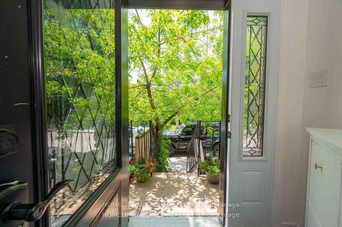 Photo 32 at 1 Givins Street, Bellwoods, Toronto