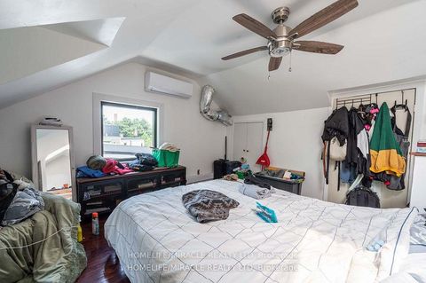 Photo 43 at 1 Givins Street, Bellwoods, Toronto