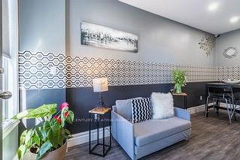 Photo 2 at 17 Montcalm Avenue, Belgravia, Toronto