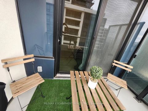 Photo 12 at 607 - 3220 William Coltson Avenue, JM Joshua Meadows, Oakville