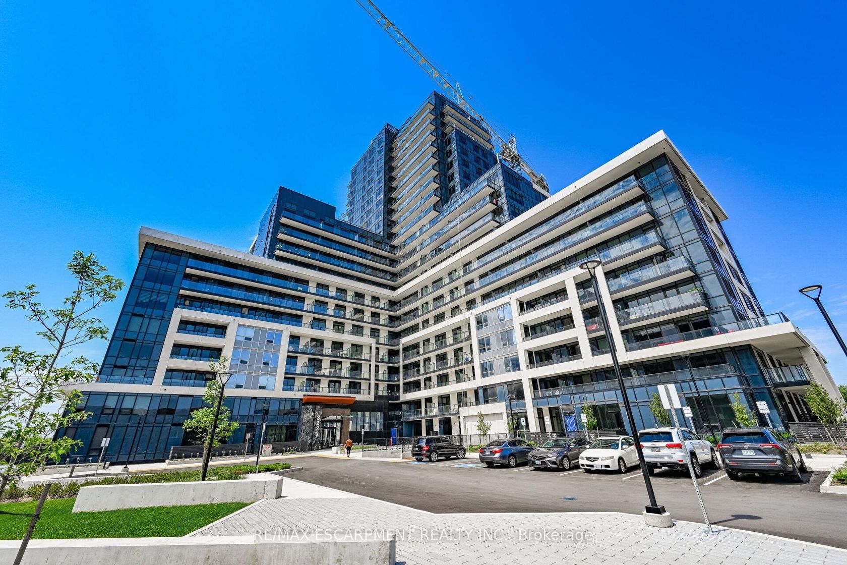 607 - 3220 William Coltson Avenue, JM Joshua Meadows, Oakville 