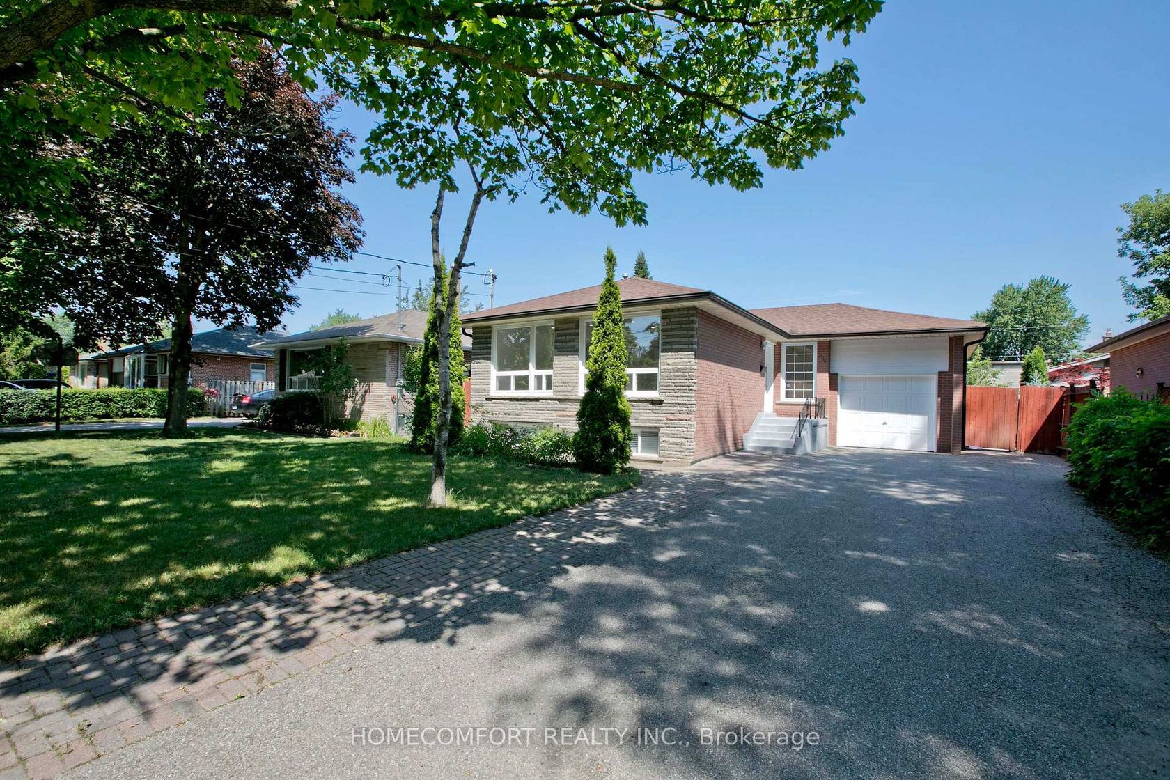 435 Taylor Mills Drive S, Crosby, Richmond Hill 