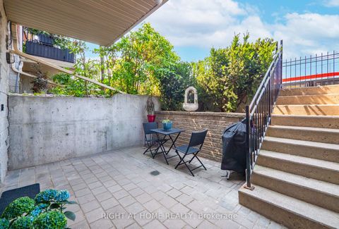 Photo 2 at 113 - 1837 Eglinton Avenue E, Victoria Village, Toronto