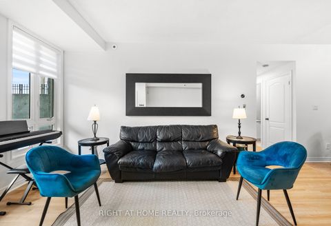 Photo 5 at 113 - 1837 Eglinton Avenue E, Victoria Village, Toronto