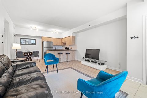 Photo 8 at 113 - 1837 Eglinton Avenue E, Victoria Village, Toronto