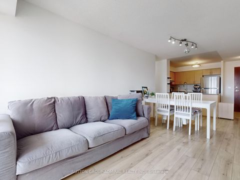 Photo 9 at 1012 - 7 North Park Road, Beverley Glen, Vaughan