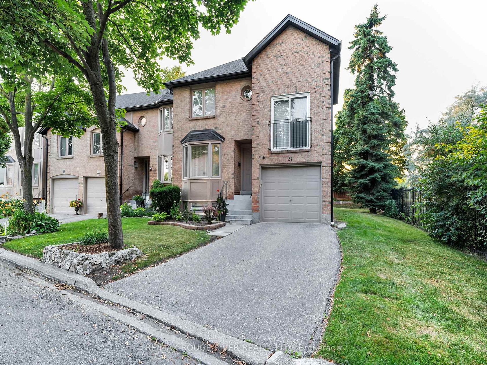 37 - 4635 Regents Terrace, Hurontario, Mississauga 