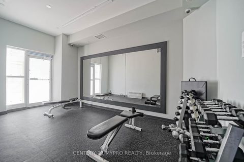 Photo 7 at 801 - 18 Hillcrest Avenue, Willowdale East, Toronto
