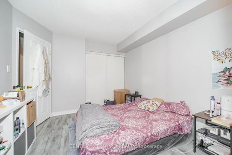 Photo 13 at 801 - 18 Hillcrest Avenue, Willowdale East, Toronto