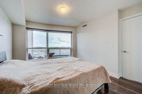 Photo 5 at 824 - 135 Village Green Square, Malvern West, Toronto