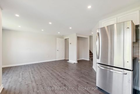 Photo 6 at 46 Sydenham Wells, Georgian Drive, Barrie
