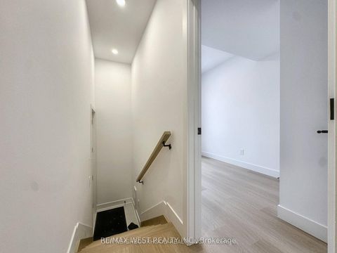 Photo 40 at 49 Morningside Avenue, Swansea, Toronto