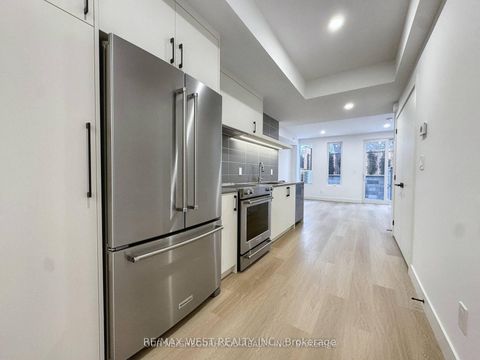 Photo 45 at 49 Morningside Avenue, Swansea, Toronto