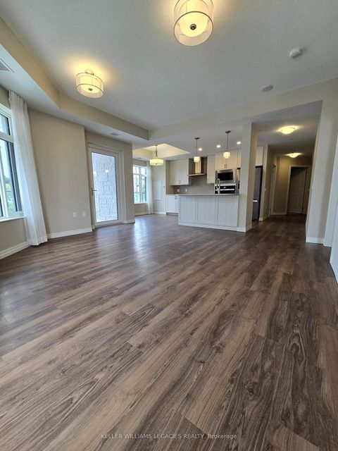 Photo 5 at 113 - 460 William Graham Drive, Rural Aurora, Aurora