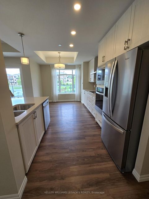 Photo 8 at 113 - 460 William Graham Drive, Rural Aurora, Aurora