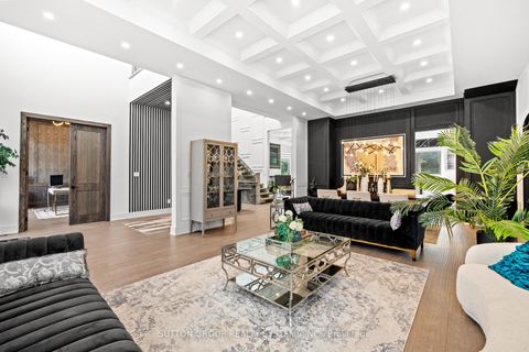 Photo 10 at 334 Third Line, WO West, Oakville
