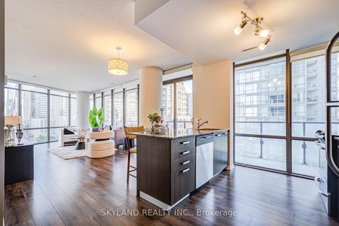 Photo 1 at 805 - 832 Bay Street, Bay Street Corridor, Toronto