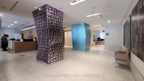 Photo 25 at 805 - 832 Bay Street, Bay Street Corridor, Toronto