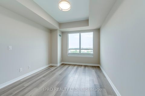 Photo 12 at 804 - 9255 Jane Street, Maple, Vaughan