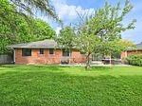 Photo 30 at 1616 Islington Avenue, Rosethorn, Toronto