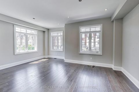Photo 15 at 37 Ingleside Street, East Woodbridge, Vaughan