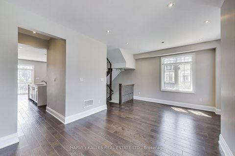 Photo 16 at 37 Ingleside Street, East Woodbridge, Vaughan