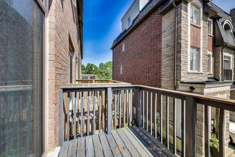 Photo 18 at 37 Ingleside Street, East Woodbridge, Vaughan